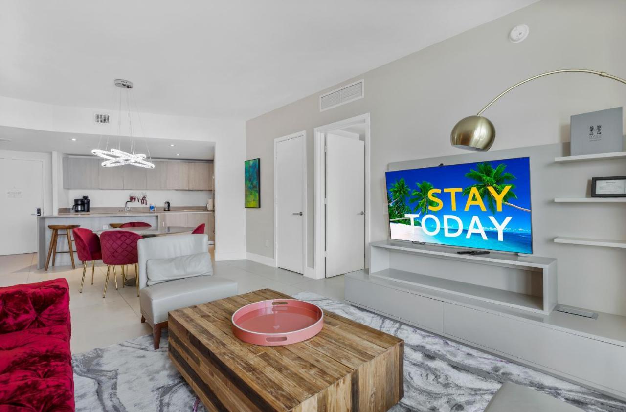 Seashore Resort - 2 Bedroom Right On The Beach Direct Ocean-View With Amenities On The Rooftop Χόλιγουντ Εξωτερικό φωτογραφία