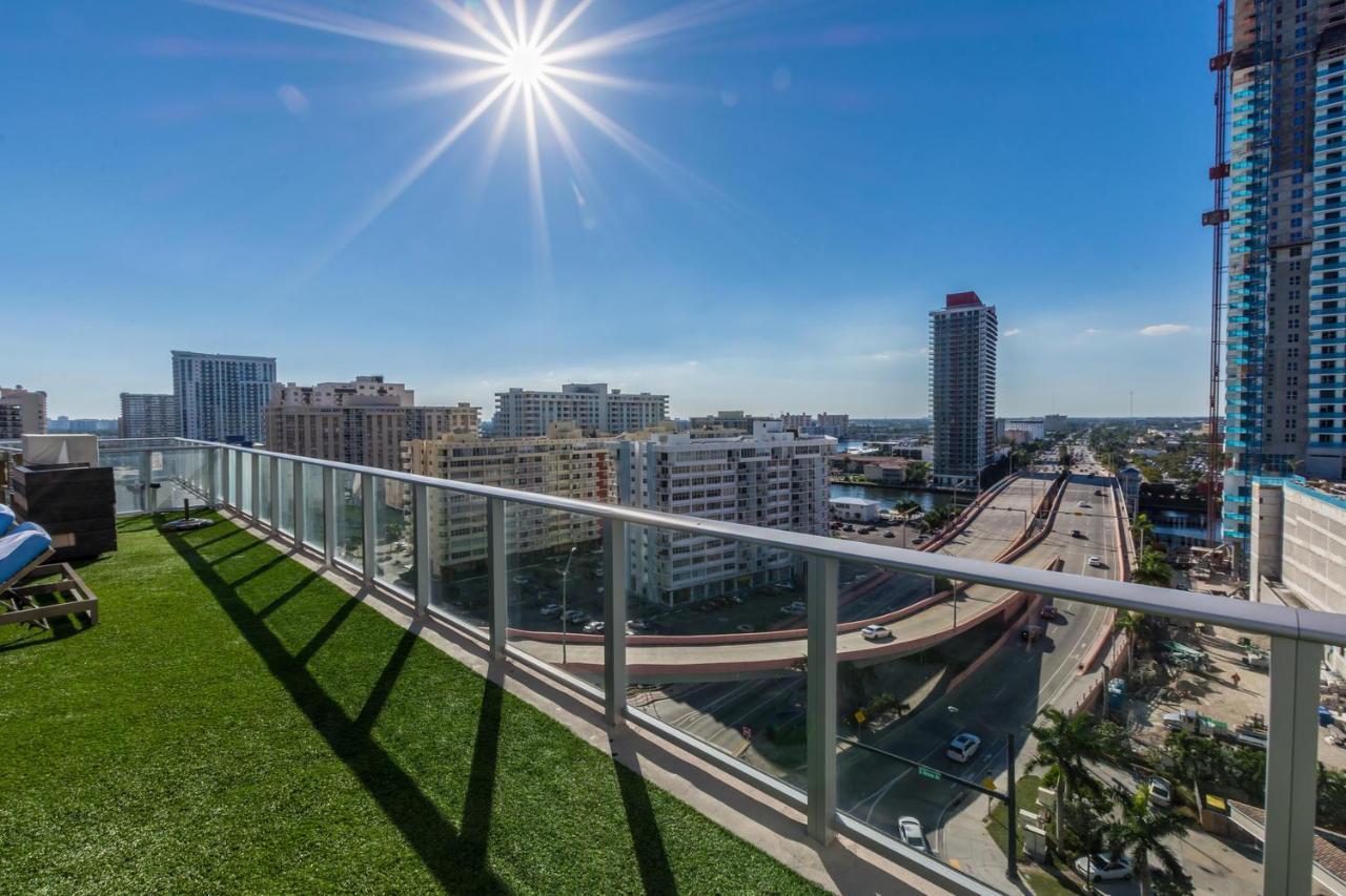 Seashore Resort - 2 Bedroom Right On The Beach Direct Ocean-View With Amenities On The Rooftop Χόλιγουντ Εξωτερικό φωτογραφία