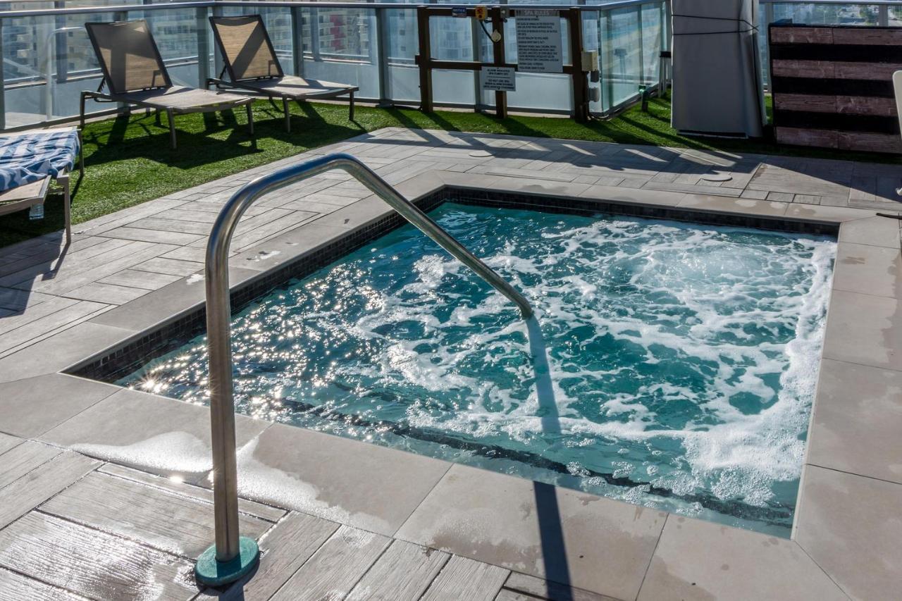 Seashore Resort - 2 Bedroom Right On The Beach Direct Ocean-View With Amenities On The Rooftop Χόλιγουντ Εξωτερικό φωτογραφία